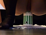Insertion, eine Flasche reitet, anal