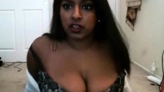 Sexy webcam brunette with big boobs