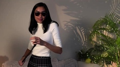 Amateur Webcam Chick Masturbates On Webcam More At