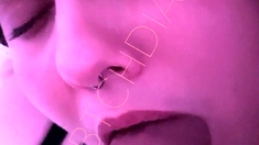 Amateur hands free close up blowjob