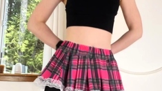 home made amateur blonde Masturbating
