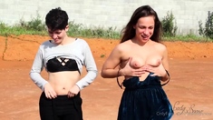 Awesome brunette amateur babe fucking outdoor