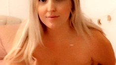 Amateur blonde bbw ruby sexy ass tease nasty video