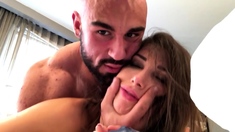 Brunette hot amateur finger fucking cunt at the beach