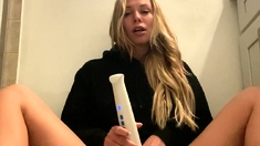 MILF blonde live toys webcam show in shower