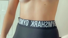 Cute amateur webcam teen girl toying pussy on webcam