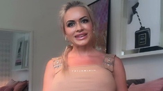 Amateur blonde babe masturbates on cam