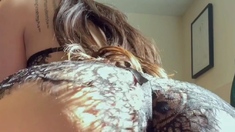 Solo booty assed babe ass toying masturbation in hi def