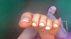 Close up foot fetish on cam