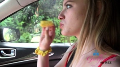 Blonde solo jerking off