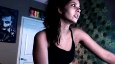 Brunette Solo Webcam Masturbation