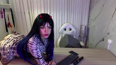 Hot amateur webcam teen masturbates for their fans