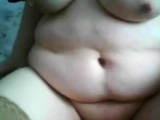 Oma vor der Webcam