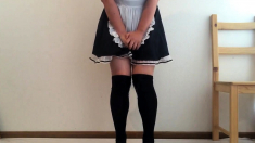 Cute Japanese Maid Pees Herself